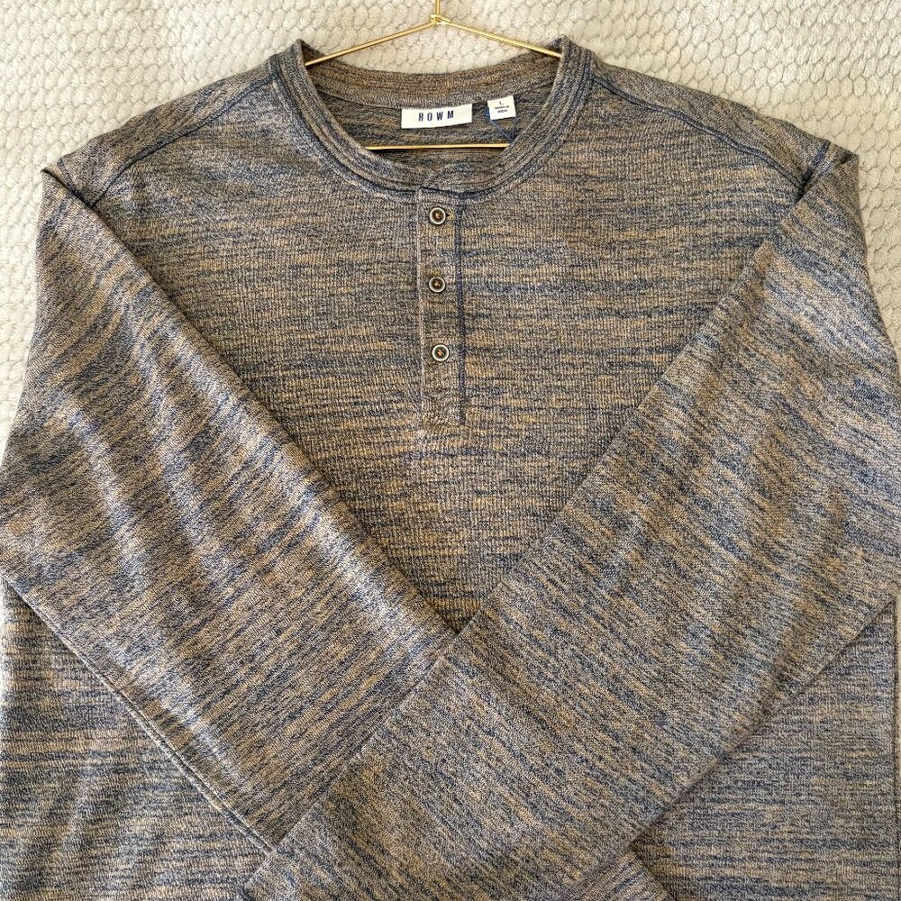 NWT Rowm Mens Three Button Brown heathered Long Sleeve Henley